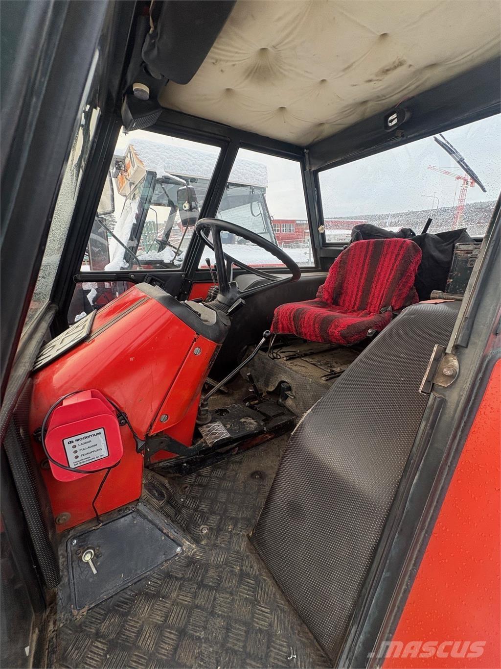 Zetor 6045 الجرارات