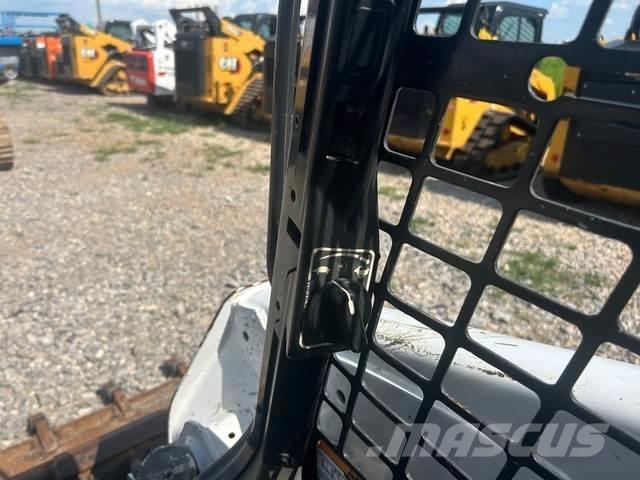 Bobcat T590 لوادر انزلاقية التوجيه