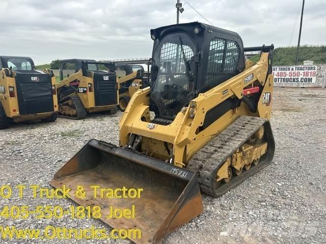 CAT 259D3 لوادر انزلاقية التوجيه