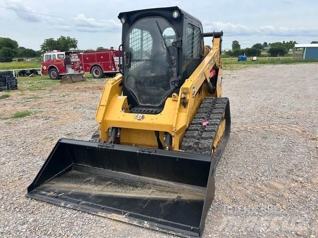 CAT 259D3 لوادر انزلاقية التوجيه