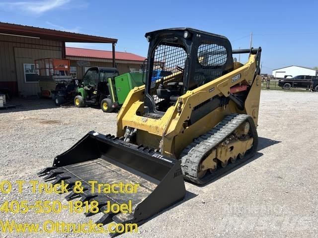 CAT 259D3 لوادر انزلاقية التوجيه