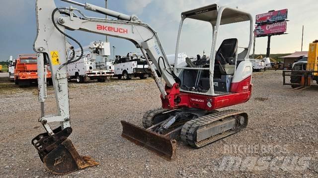 Takeuchi TB230 حفارات صغيرة أقل من 7 طن (حفارات صغيرة)