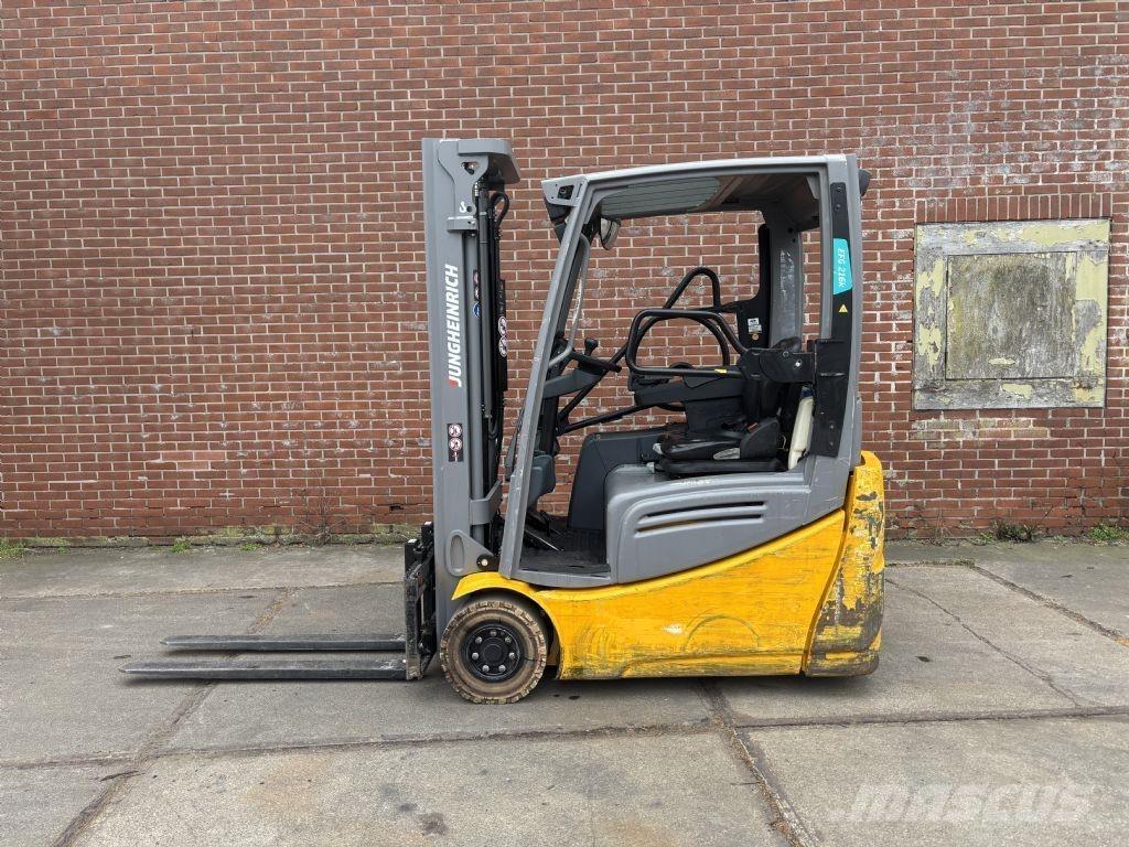 Jungheinrich EFG 216k شاحنات ذات رافعات شوكية تعمل بالكهرباء