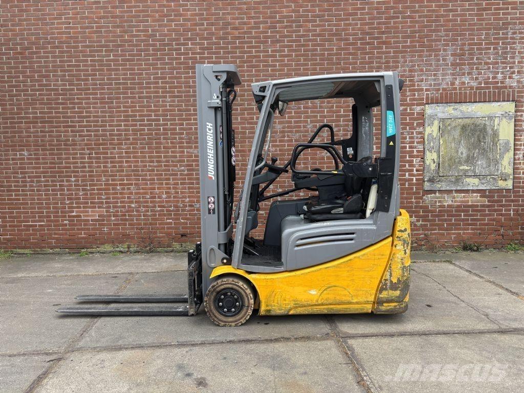Jungheinrich EFG 216k شاحنات ذات رافعات شوكية تعمل بالكهرباء