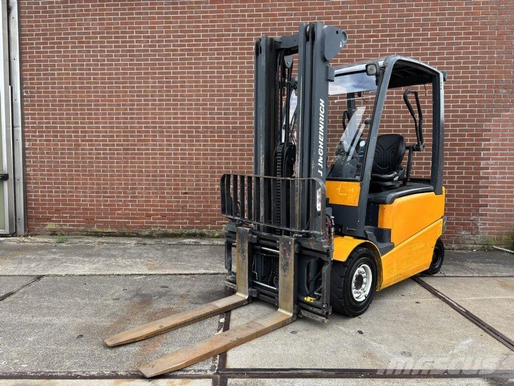 Jungheinrich EFG 430 شاحنات ذات رافعات شوكية تعمل بالكهرباء