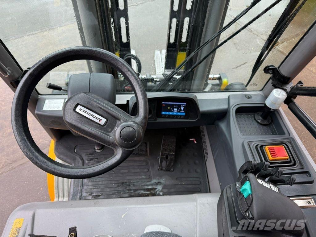 Jungheinrich EFG S30 شاحنات ذات رافعات شوكية تعمل بالكهرباء