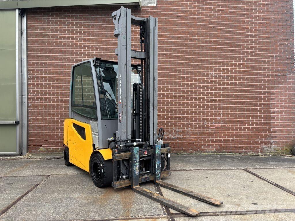 Jungheinrich EFG S30 شاحنات ذات رافعات شوكية تعمل بالكهرباء