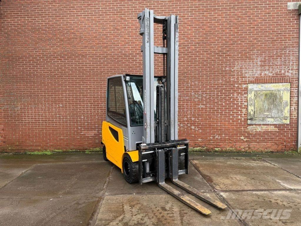 Jungheinrich EFG430 شاحنات ذات رافعات شوكية تعمل بالكهرباء