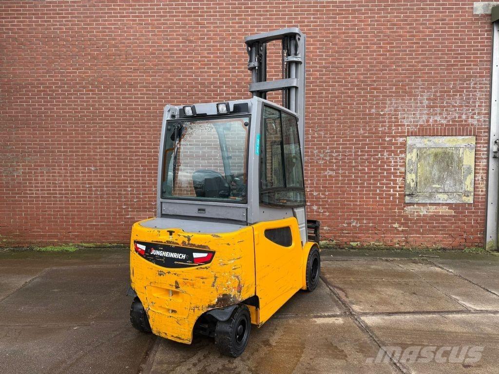 Jungheinrich EFG430 شاحنات ذات رافعات شوكية تعمل بالكهرباء