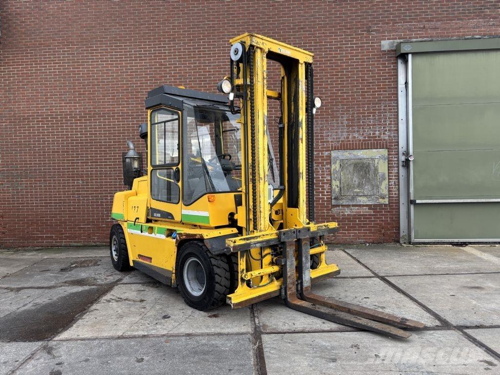 Kalmar DCF 80-6 شاحنات الديزل