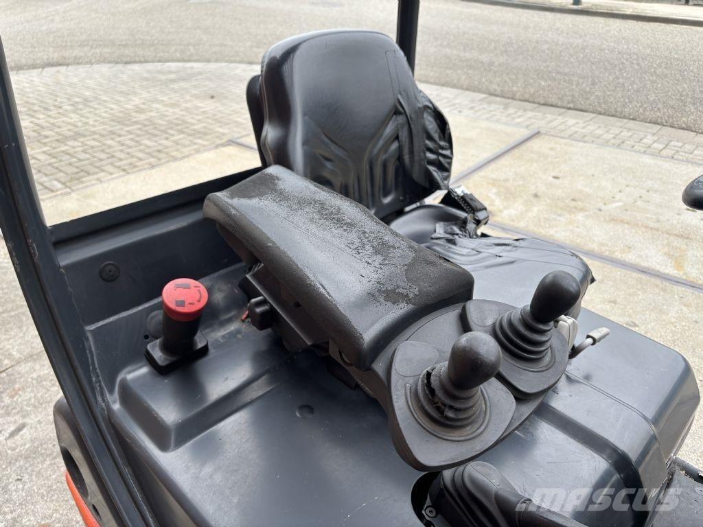 Linde E16C-02 شاحنات ذات رافعات شوكية تعمل بالكهرباء
