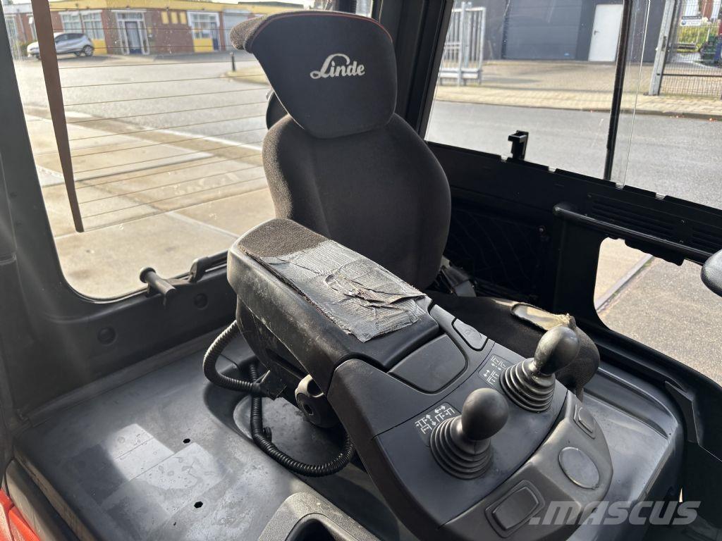 Linde E25-01 شاحنات ذات رافعات شوكية تعمل بالكهرباء