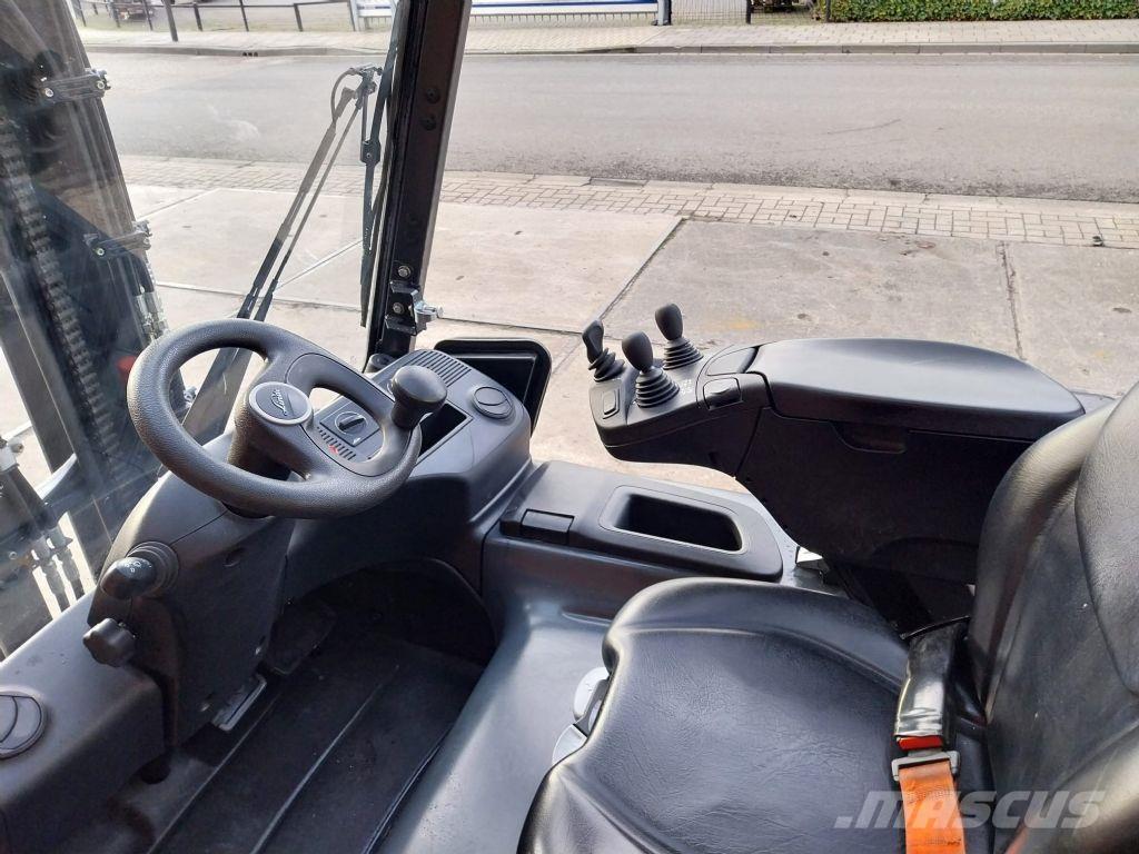 Linde E25-01 شاحنات ذات رافعات شوكية تعمل بالكهرباء