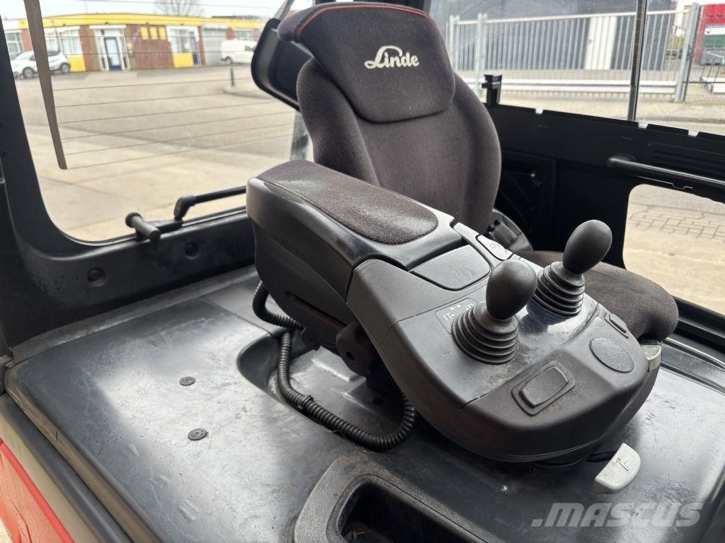 Linde E25HL-01/600 شاحنات ذات رافعات شوكية تعمل بالكهرباء