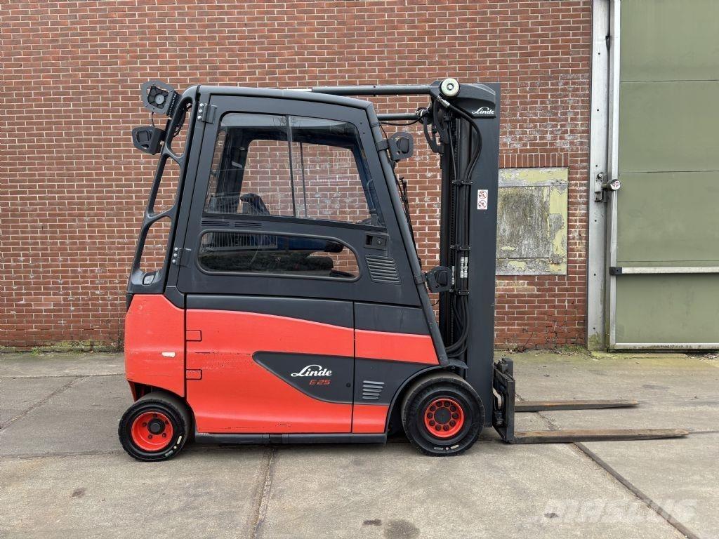 Linde E25HL-01/600 شاحنات ذات رافعات شوكية تعمل بالكهرباء