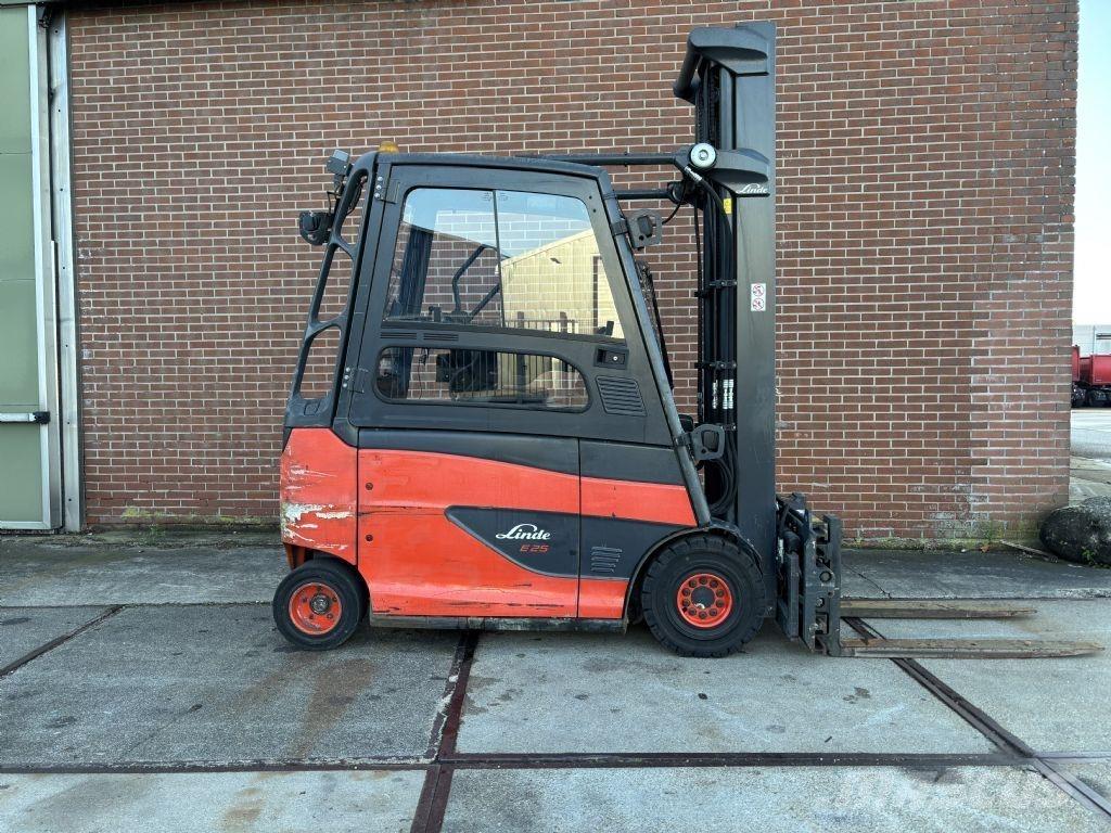 Linde E25HL-01/600 شاحنات ذات رافعات شوكية تعمل بالكهرباء