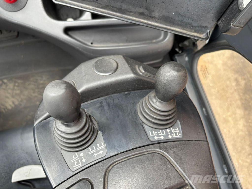 Linde E25HL-01/600 شاحنات ذات رافعات شوكية تعمل بالكهرباء