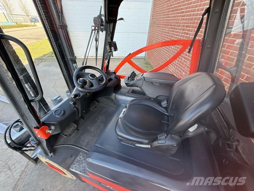 Linde E30-01 شاحنات ذات رافعات شوكية تعمل بالكهرباء