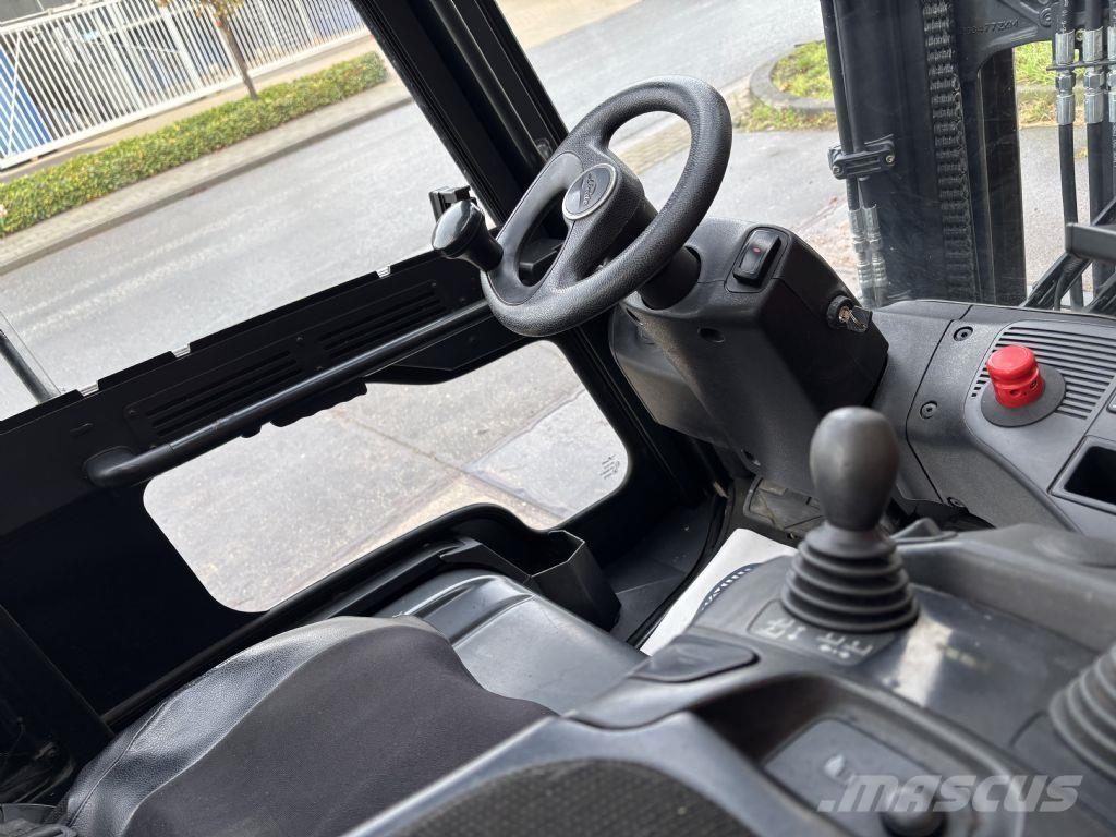 Linde E30HL-01/600 شاحنات ذات رافعات شوكية تعمل بالكهرباء