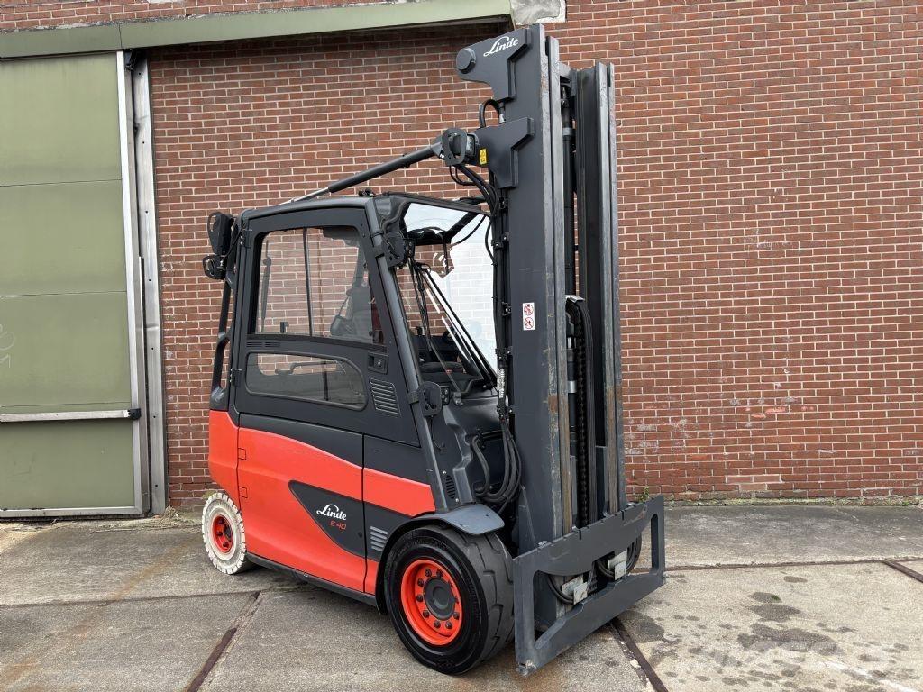 Linde E40HL-01/600 شاحنات ذات رافعات شوكية تعمل بالكهرباء
