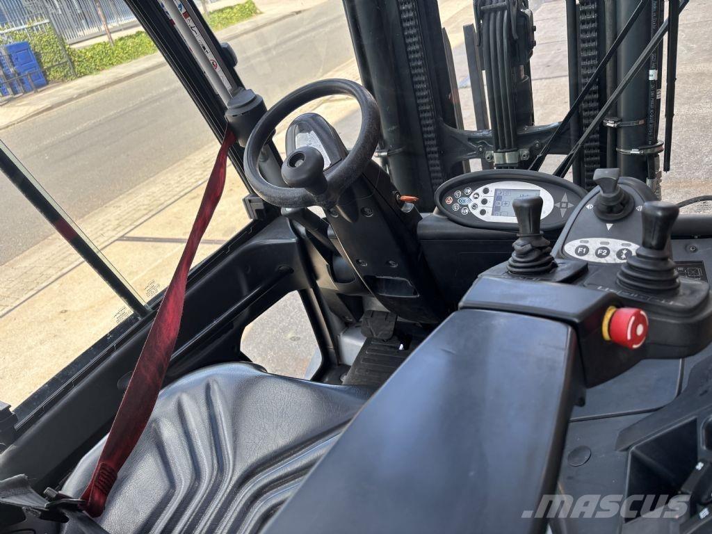 Still RX 60-35 شاحنات ذات رافعات شوكية تعمل بالكهرباء