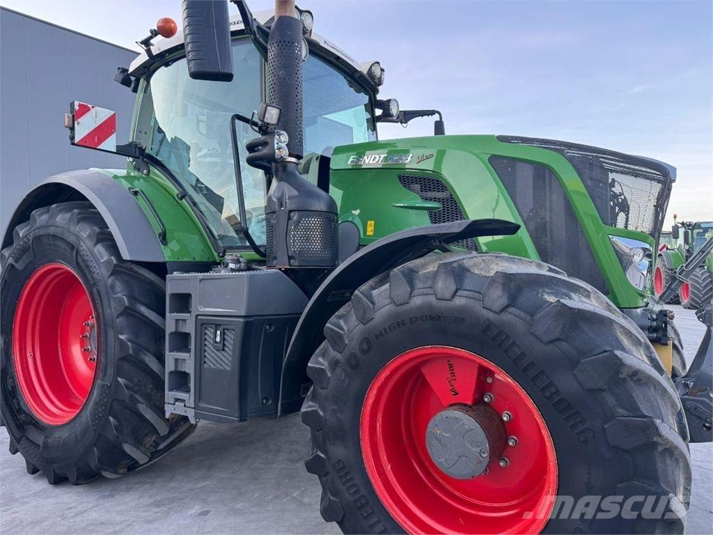 Fendt 828 الجرارات