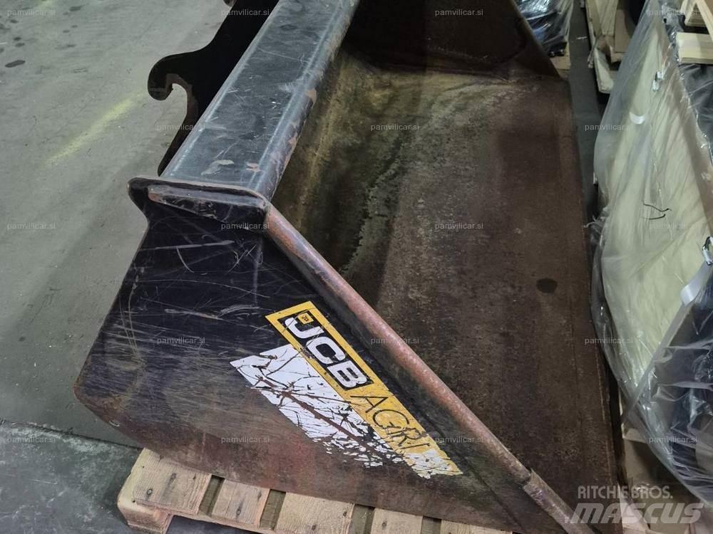 JCB TM220 T4 C شاحنات ذات رافعات شوكية - أخرى