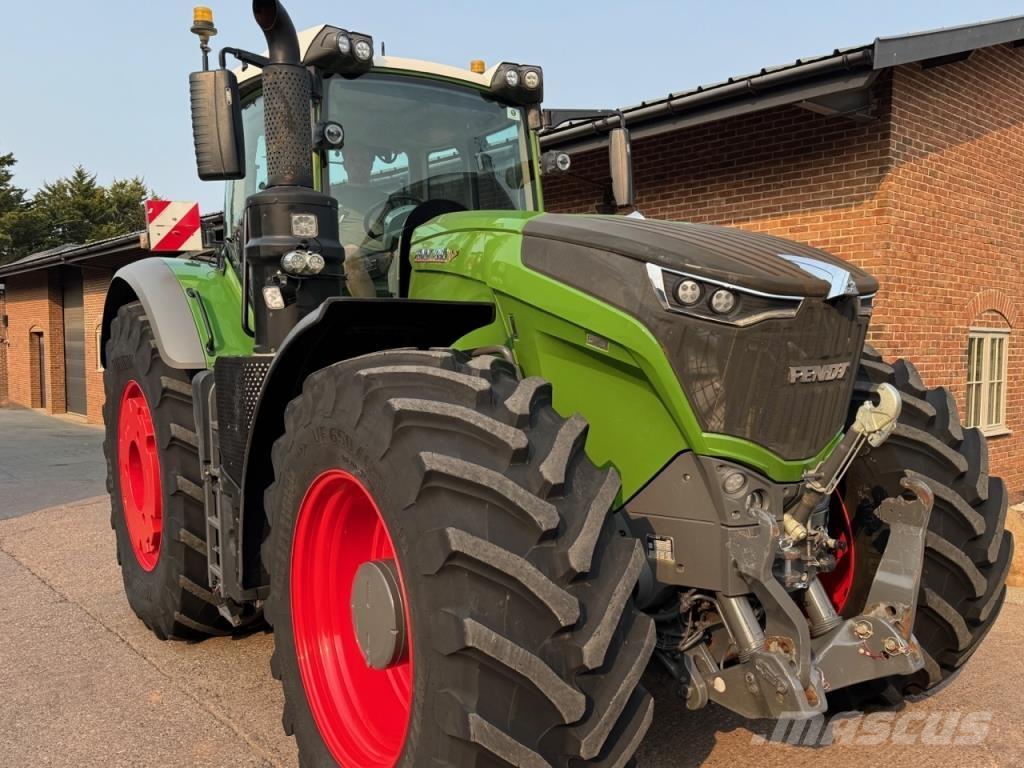 Fendt 1050 الجرارات