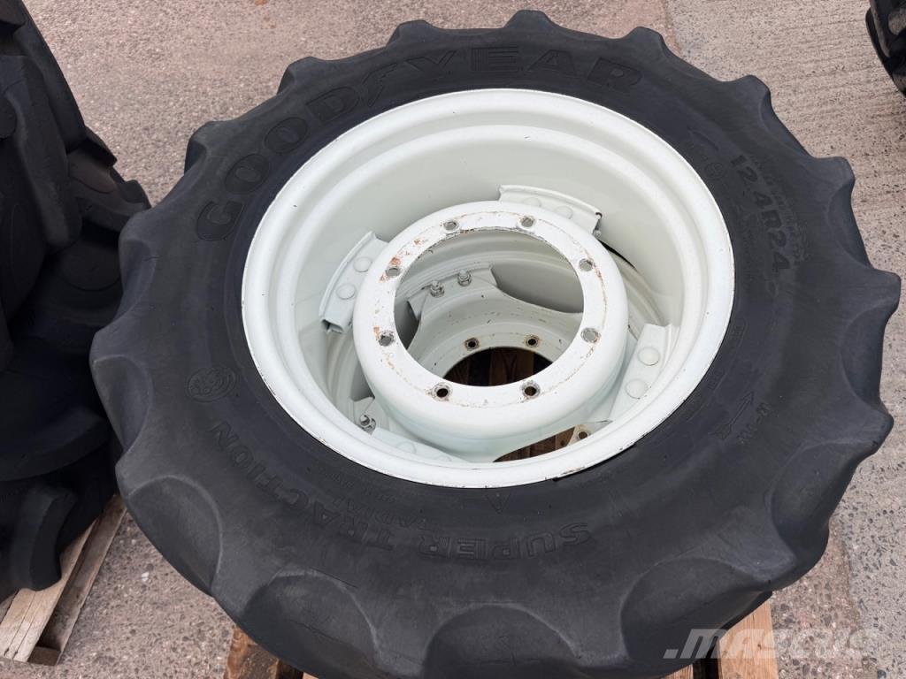 Goodyear 120 ملحقات أخرى للجرارات