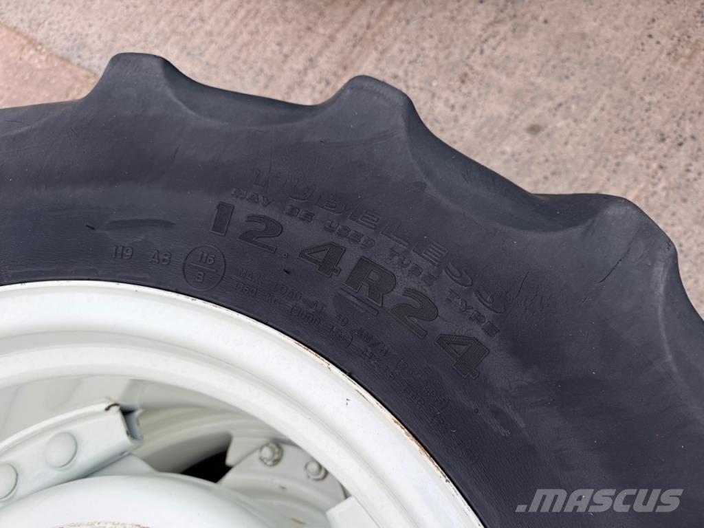 Goodyear 120 ملحقات أخرى للجرارات