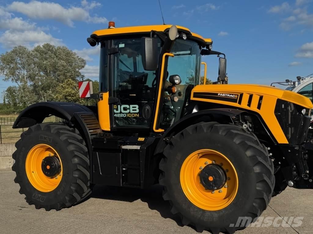 JCB 4220 iCON الجرارات