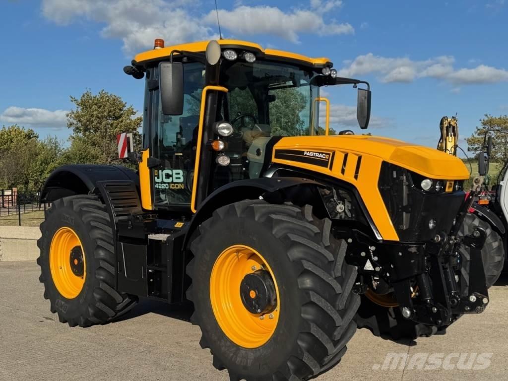 JCB 4220 iCON الجرارات