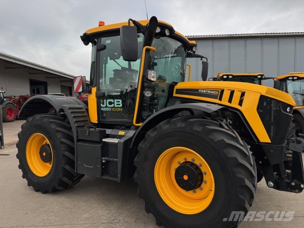 JCB 4220 iCON الجرارات