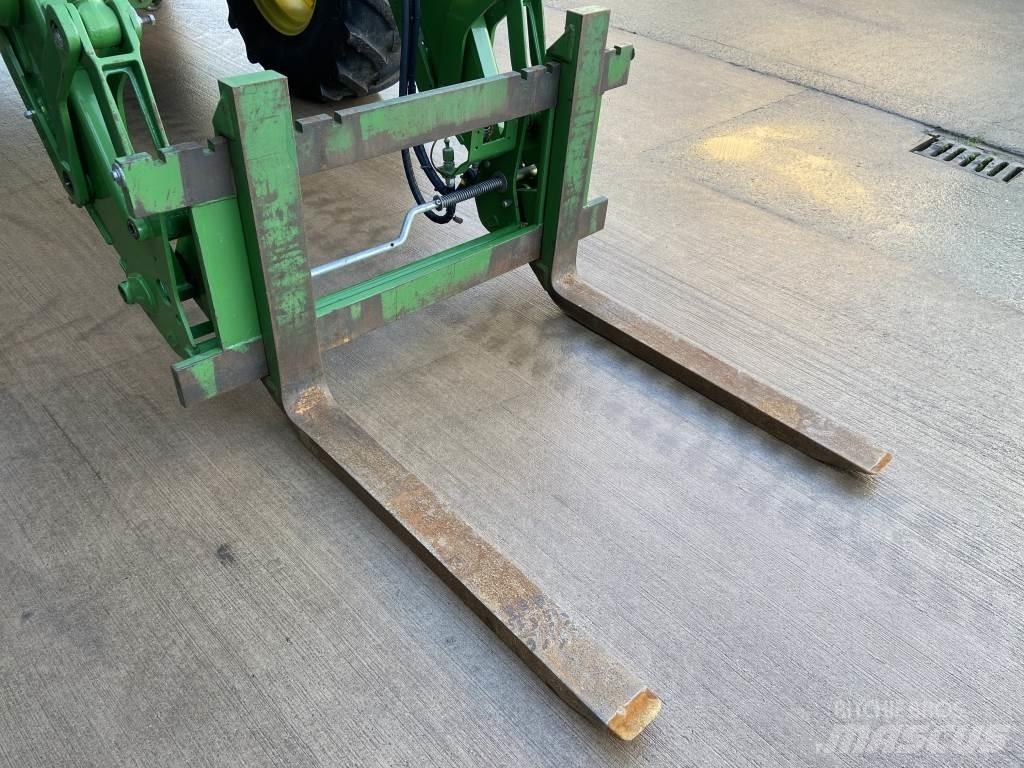 John Deere 6920 ملحقات أخرى للجرارات