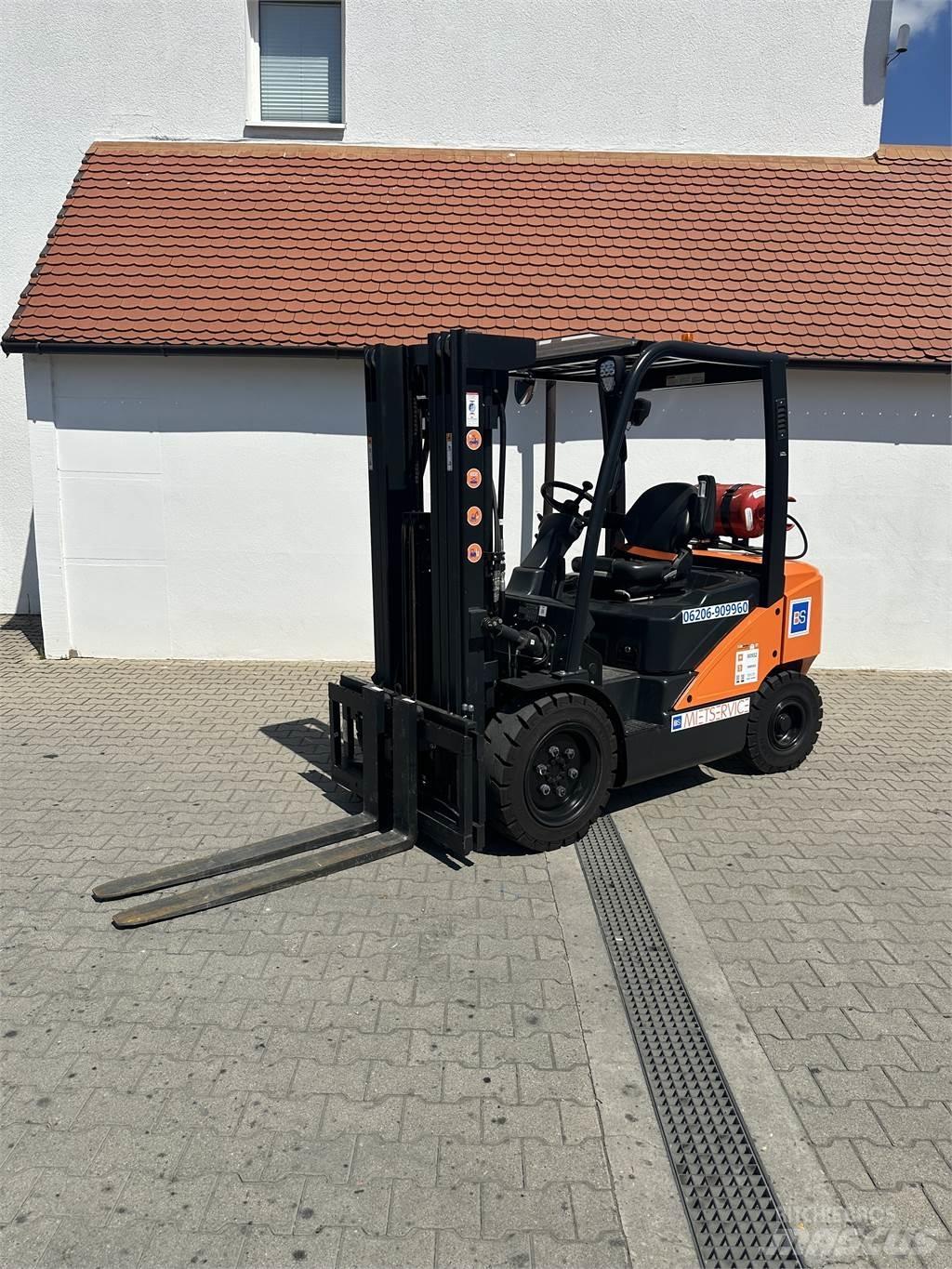 Doosan G30P-7 أخرى