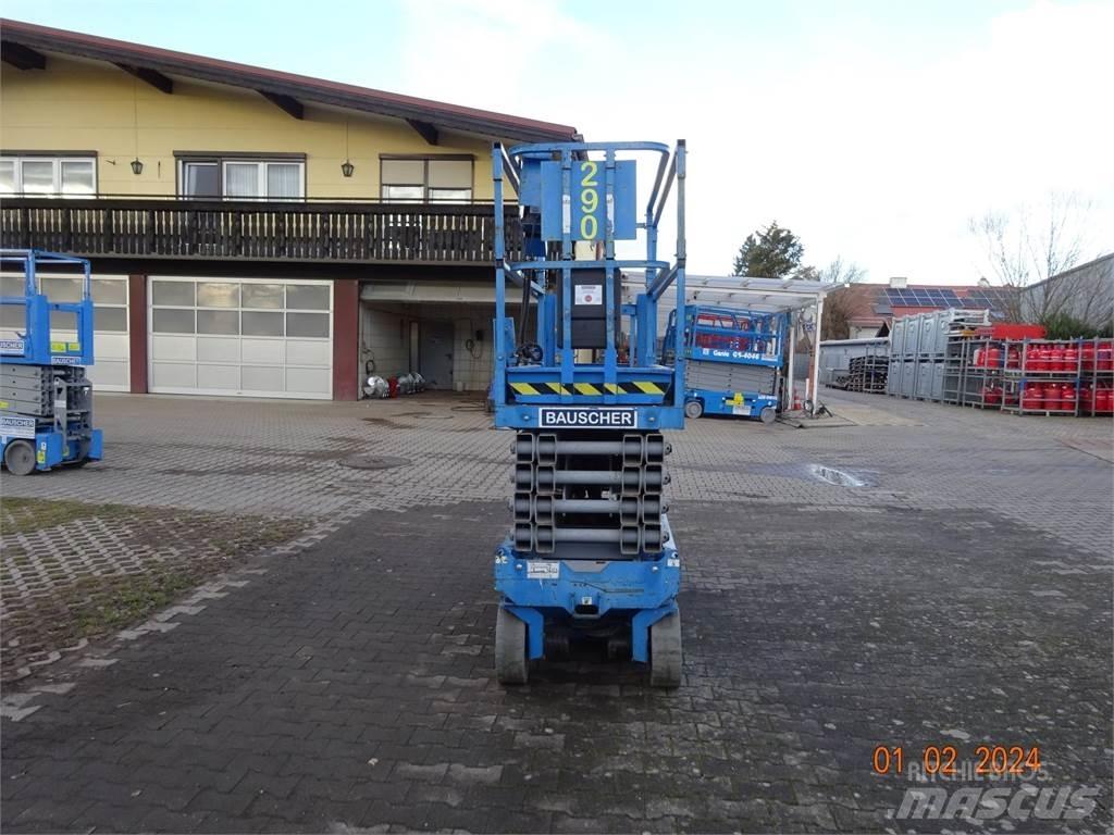 Genie GS 3232 رافعات مقصية الشكل