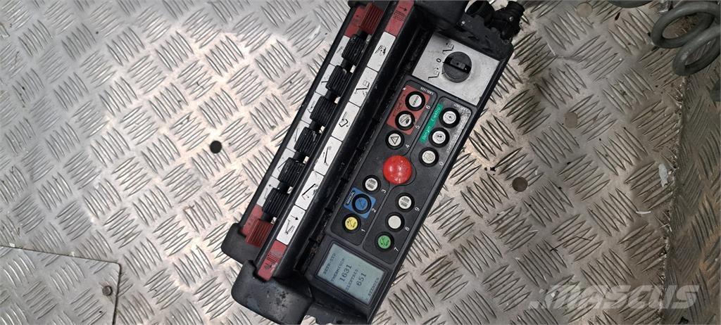 Hinowa 17.75 3S رافعات ذراع ذاتية الحركة مدمجة