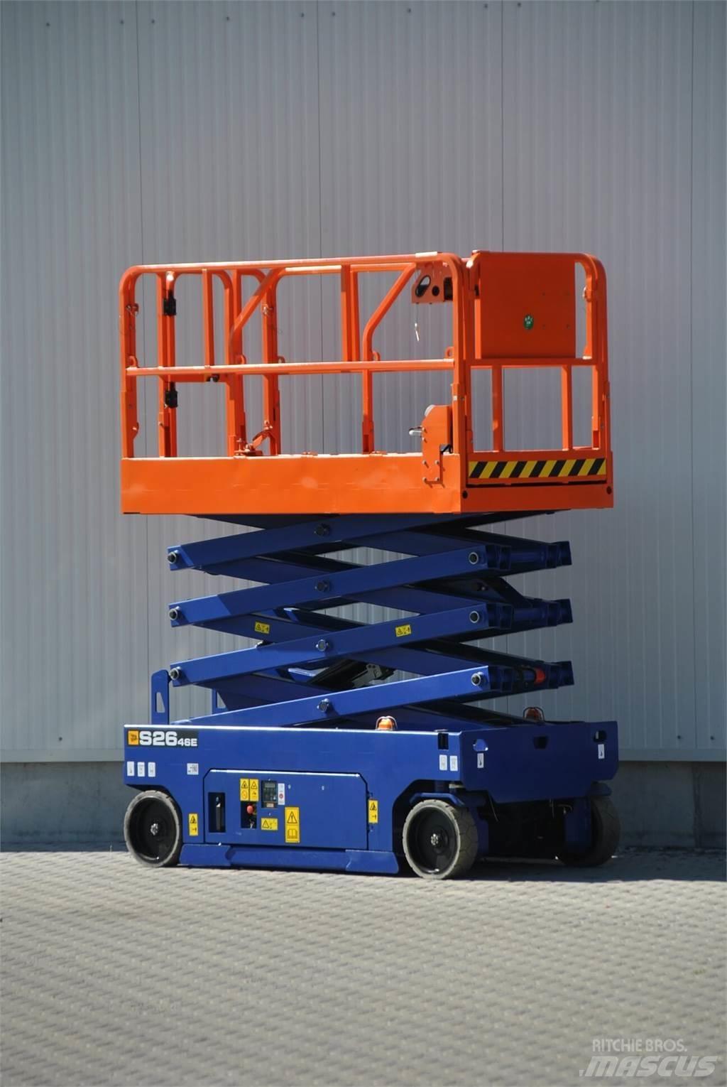 JCB S2646E رافعات مقصية الشكل