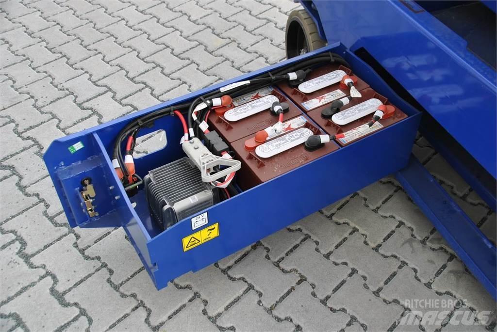 JCB S2646E رافعات مقصية الشكل