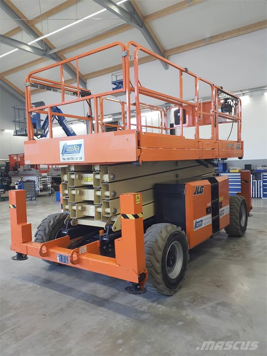 JLG 430LRT رافعات مقصية الشكل