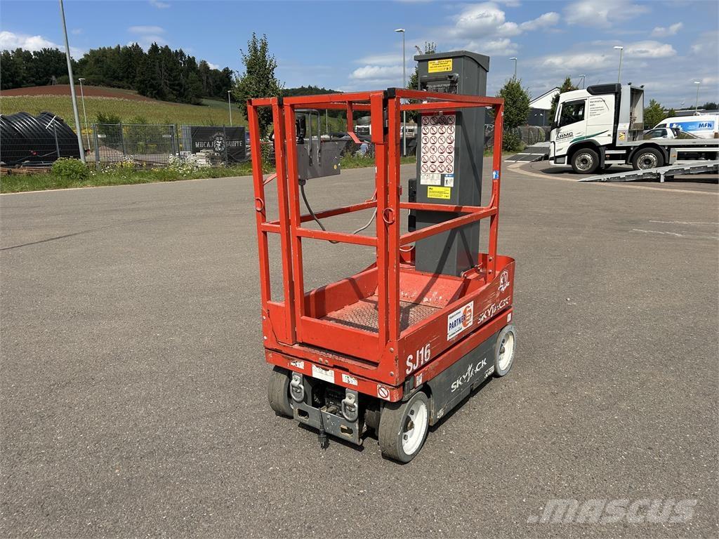 SkyJack SJ16 رافعات ذراع ذاتية الحركة مدمجة