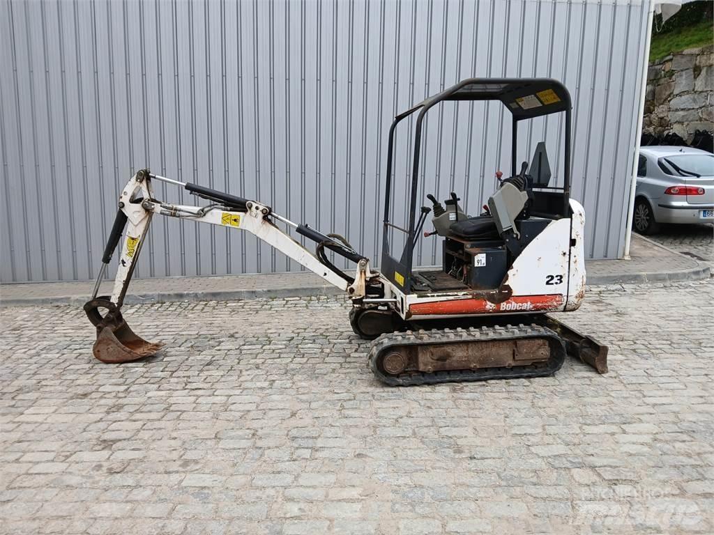 Bobcat 323 حفارات صغيرة أقل من 7 طن (حفارات صغيرة)