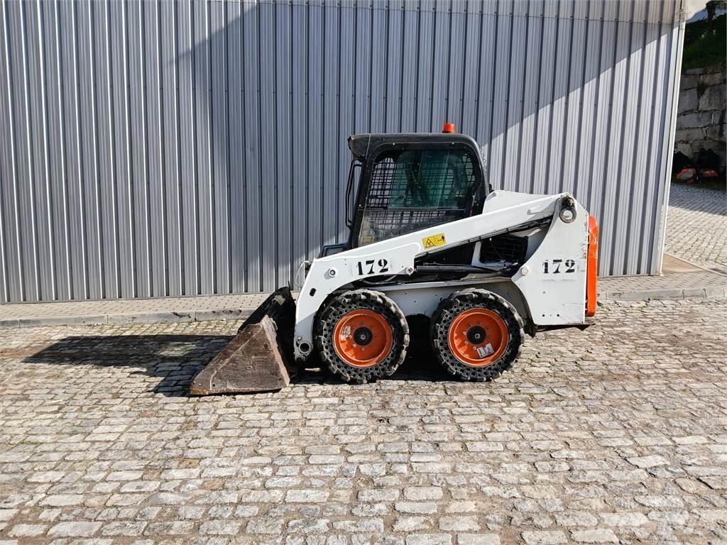 Bobcat S450 لوادر بعجل