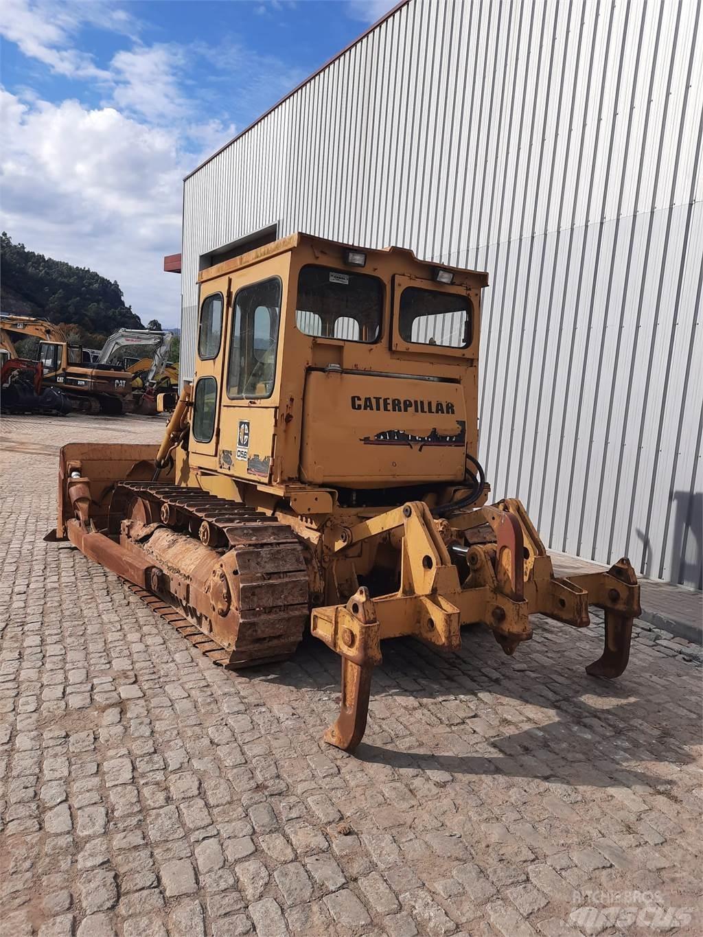 CAT D5B رافعات مد أنابيب