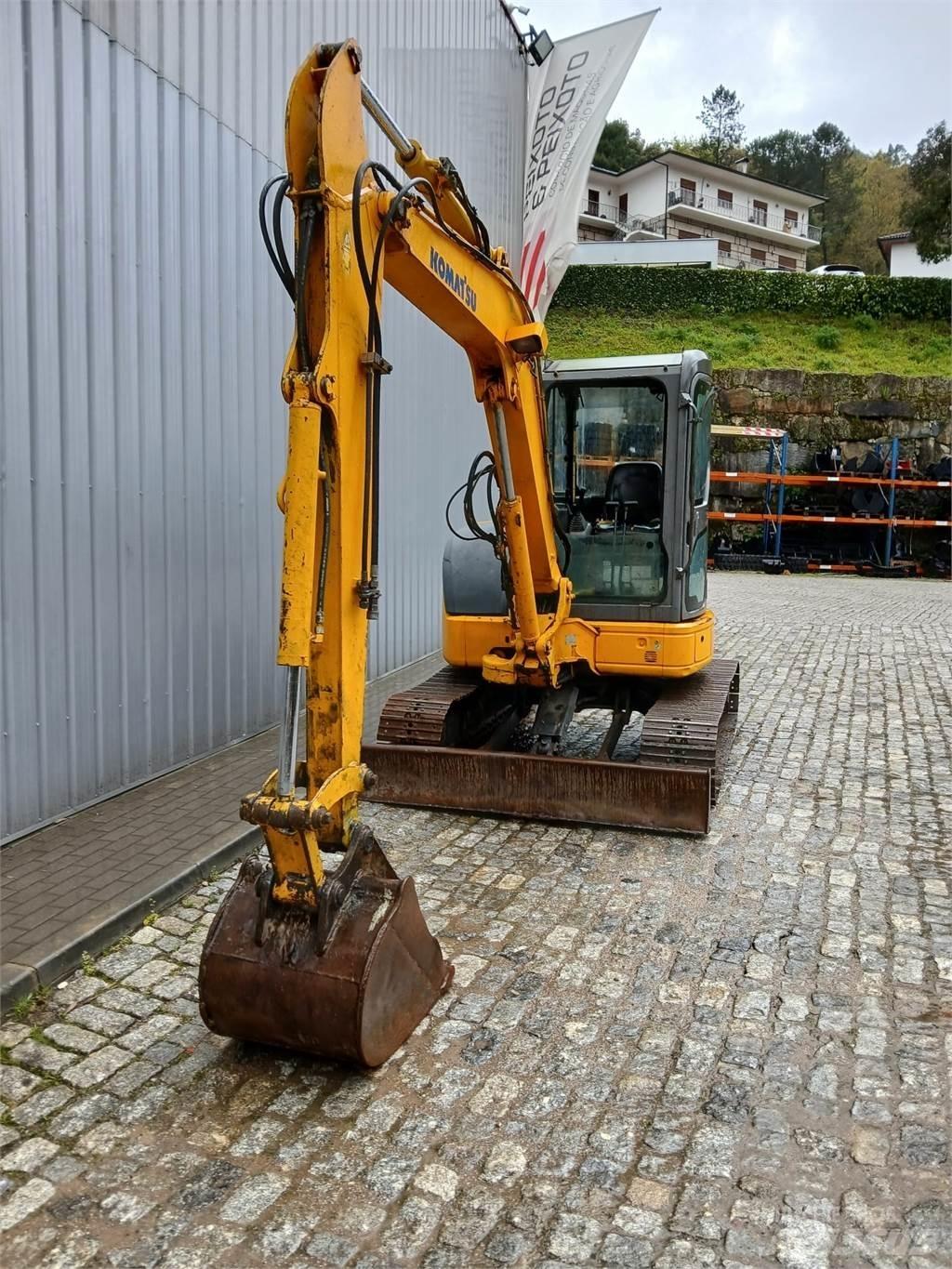 Komatsu PC50MR-2 حفارات صغيرة أقل من 7 طن (حفارات صغيرة)