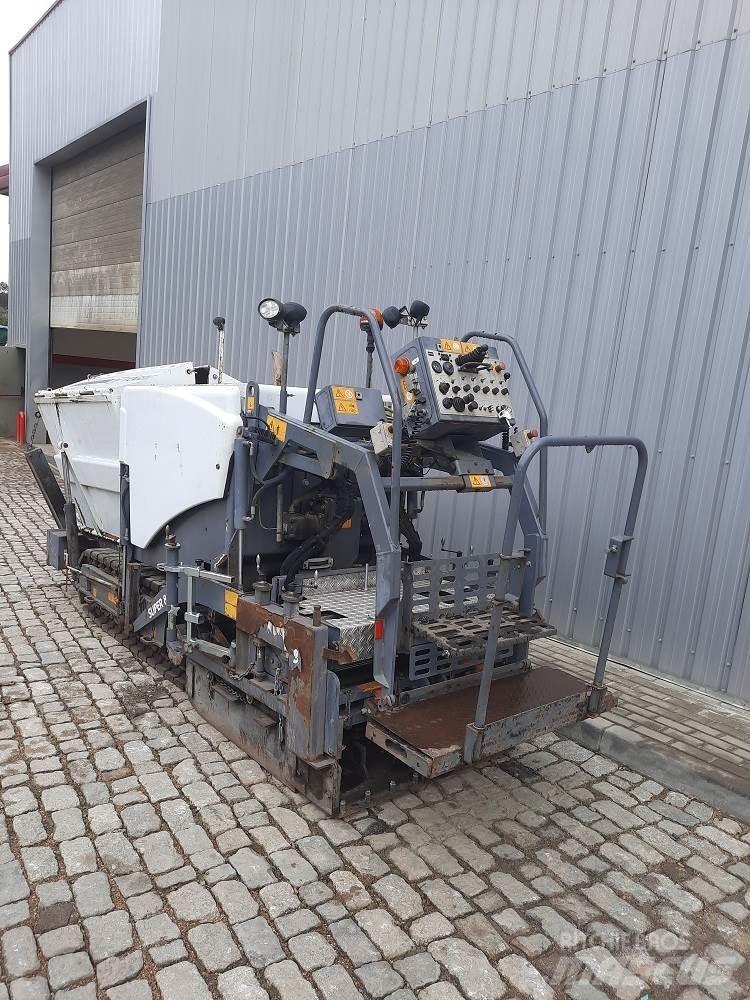 Vögele Super 800 معدات السفلتة