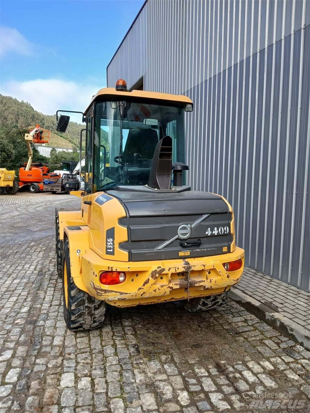 Volvo L35G أخرى