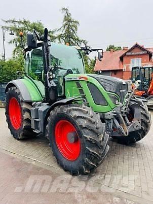 Fendt 512 VARIO الجرارات