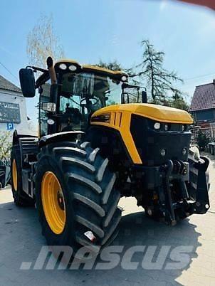 JCB FASTRAC 4220 الجرارات
