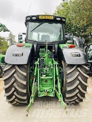 John Deere 6250R الجرارات